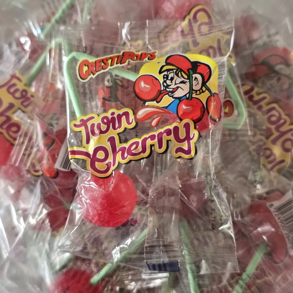 Dubbele Kers Lolly – Ouderwetse kersenknots op een groen stokje 🍒🍭