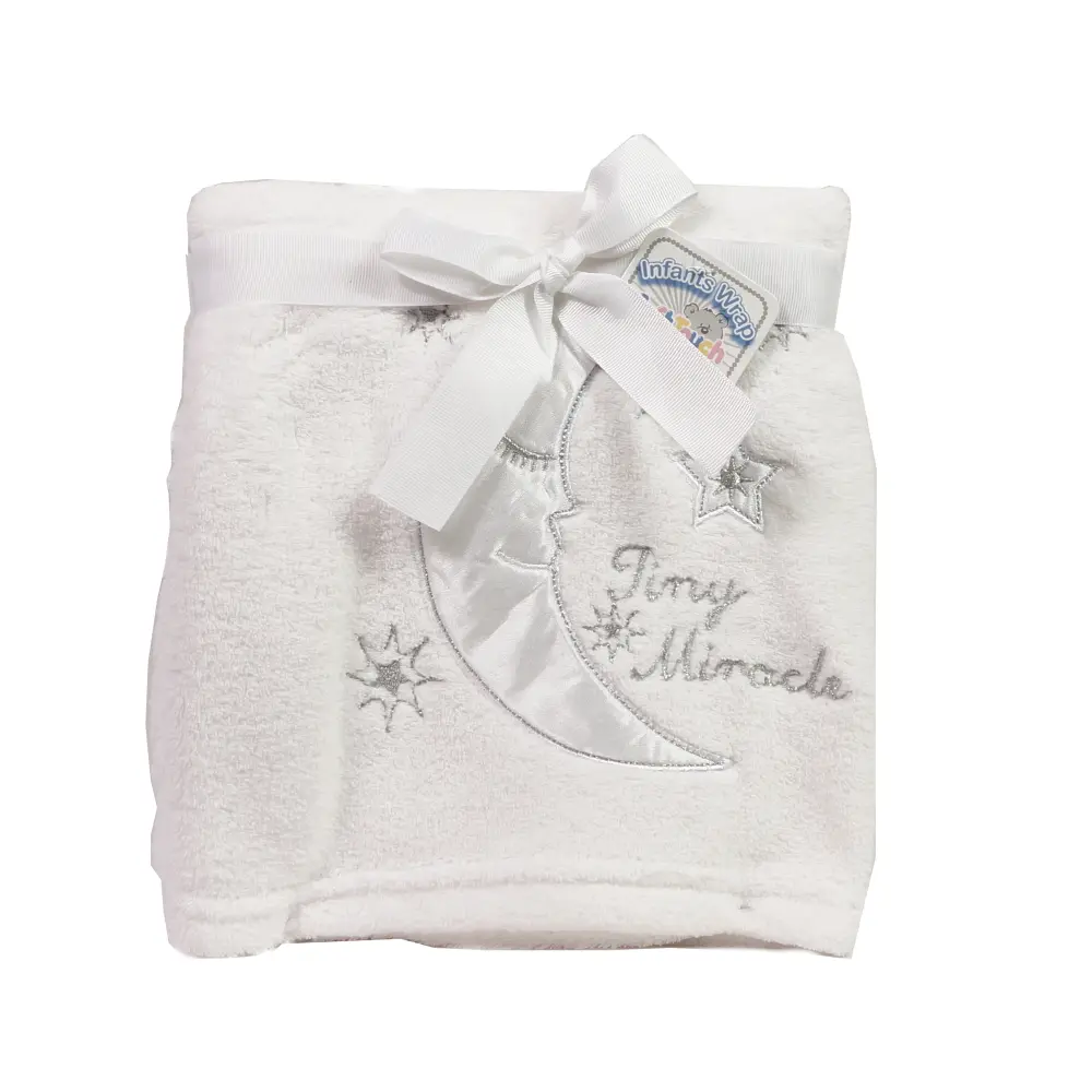 Soft Touch fleece deken wit met de tekst Tiny miracle