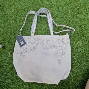 Kunstleren handtas/shopper met bloem Khaki