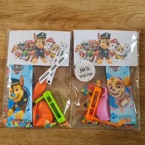 Traktatie van Pawpatrol met koekje, speeltje en een feestballon