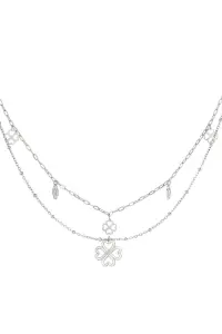 Zilverkleurige Dubbele Ketting met Klavertjes Bedels - Een Delicate Mix van Stijl en Geluk