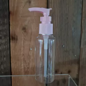 Flesje plastic met drukpompje (roze) 100ml