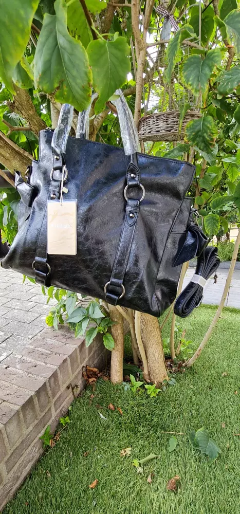 Kunstleren handtas met stikken kleur zwart