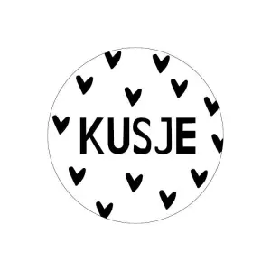 Sticker met tekst Kusje met zwarte hartjes 5-stuks - Ø 40mm