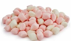 Roze-wit snoep kussentjes 100 gram